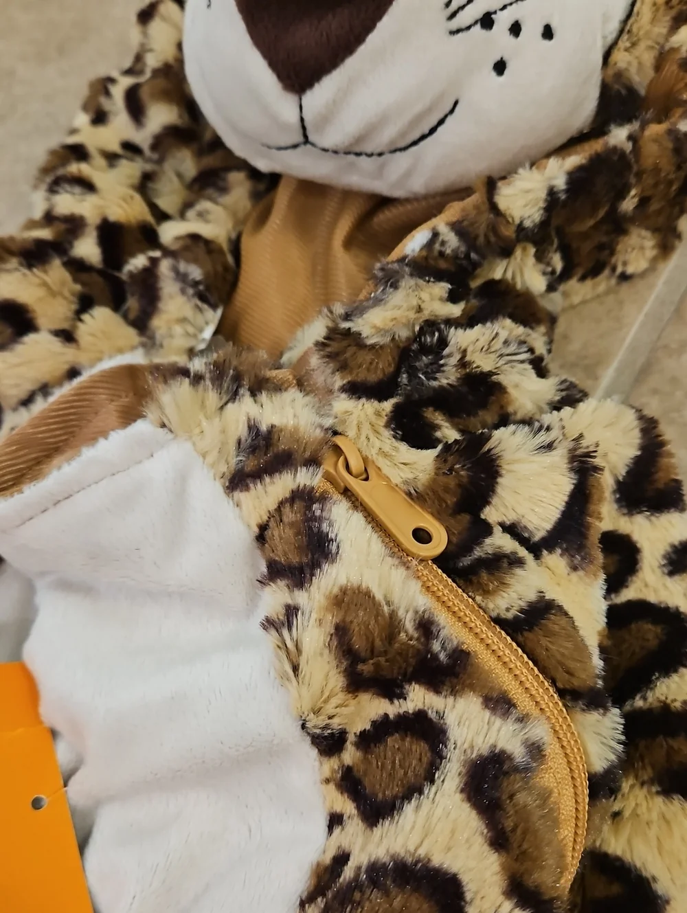 Plush Leopard Hooded Costume 5T - Picture 6 of 9